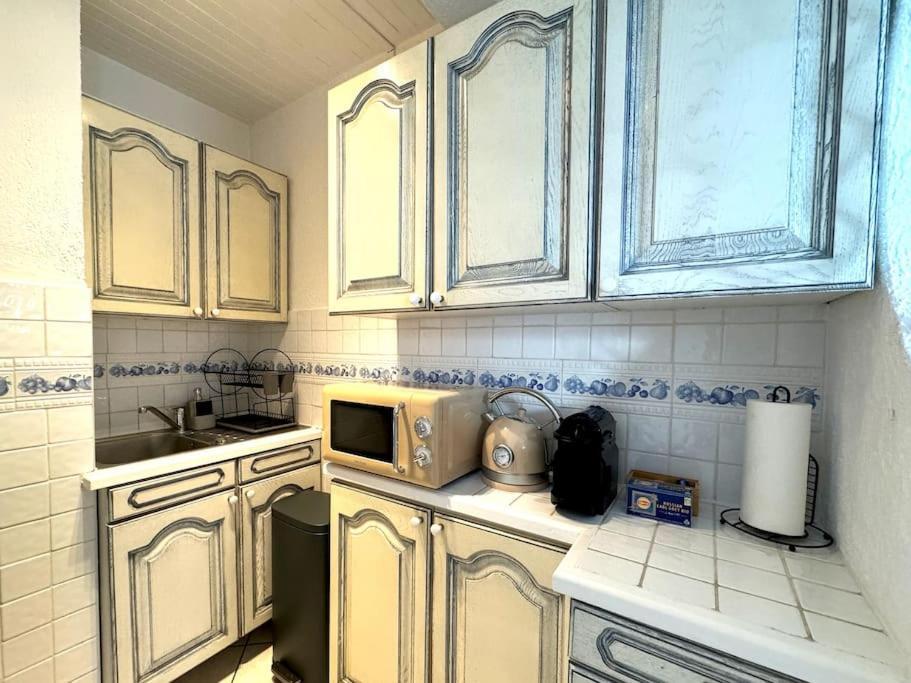 Residence Marie-Therese Le Grau-du-Roi Εξωτερικό φωτογραφία